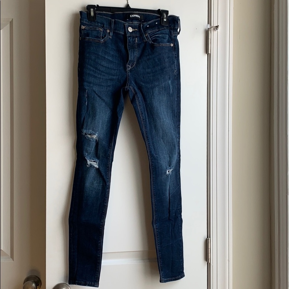 Women’s size 8 dark blue Express jeans